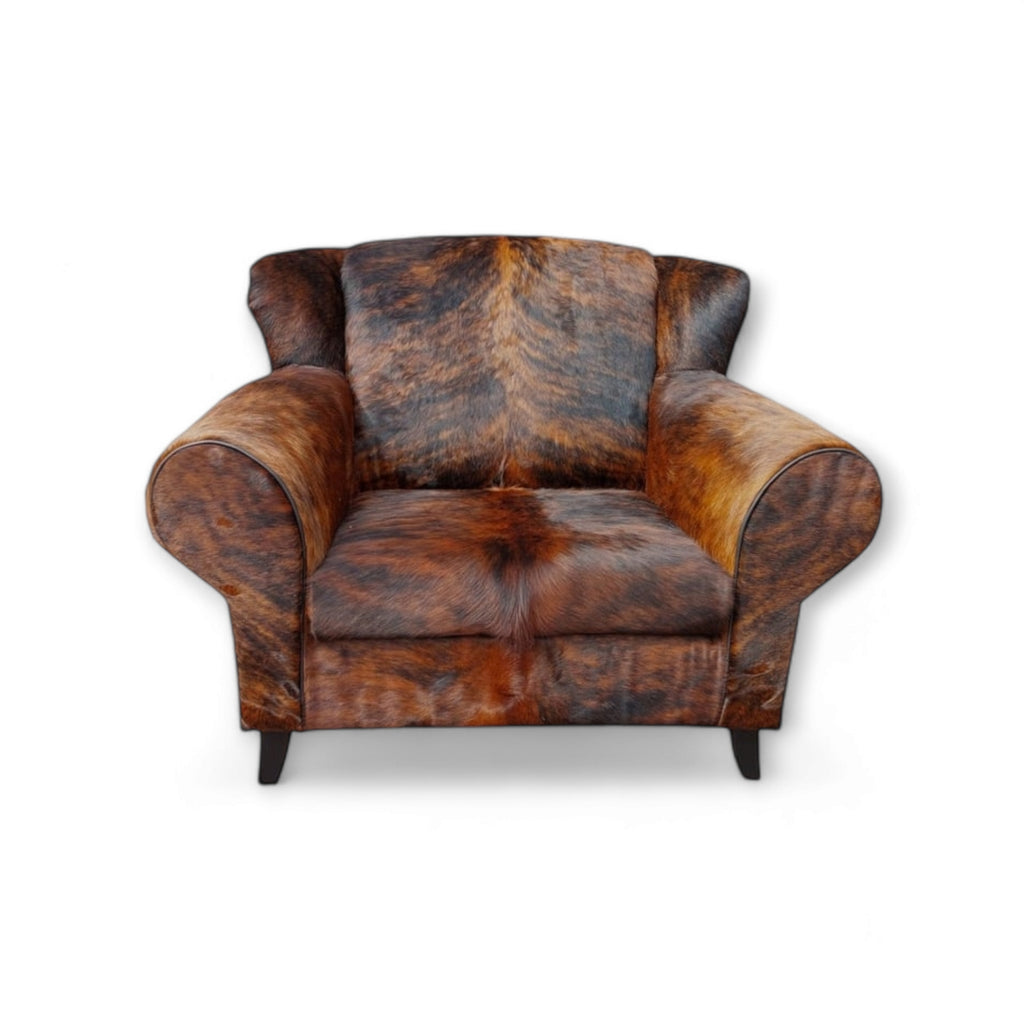 Bommel fauteuil in exotic koeienhuid