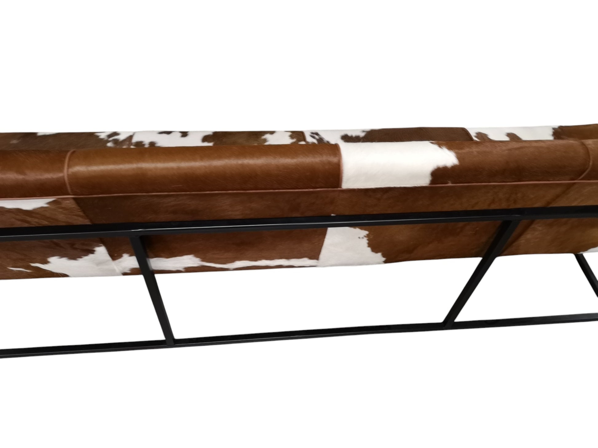 Ferro bank , in bruin met wit koeienhuid, 205x65x87cm
